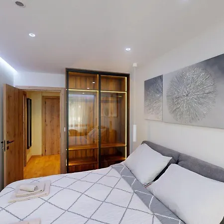 公寓 Cozy 1bdr Near Mall And Metro 索菲亞