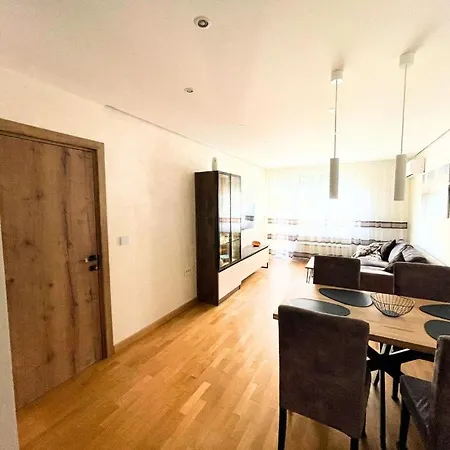 شقة Cozy 1bdr Near Mall And Metro