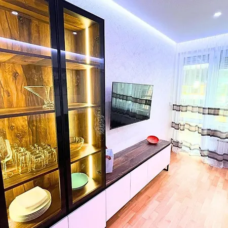 شقة Cozy 1bdr Near Mall And Metro صوفيا