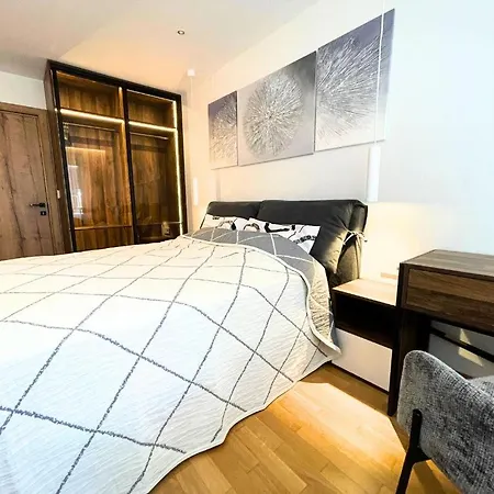 شقة Cozy 1bdr Near Mall And Metro صوفيا
