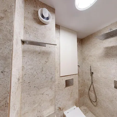 Cozy 1bdr Near Mall And Metro شقة