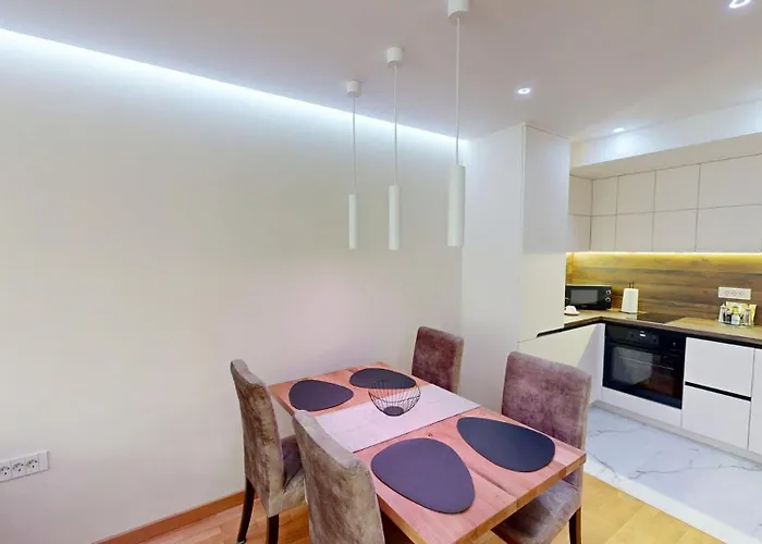 Lejlighed Cozy 1bdr Near Mall And Metro *